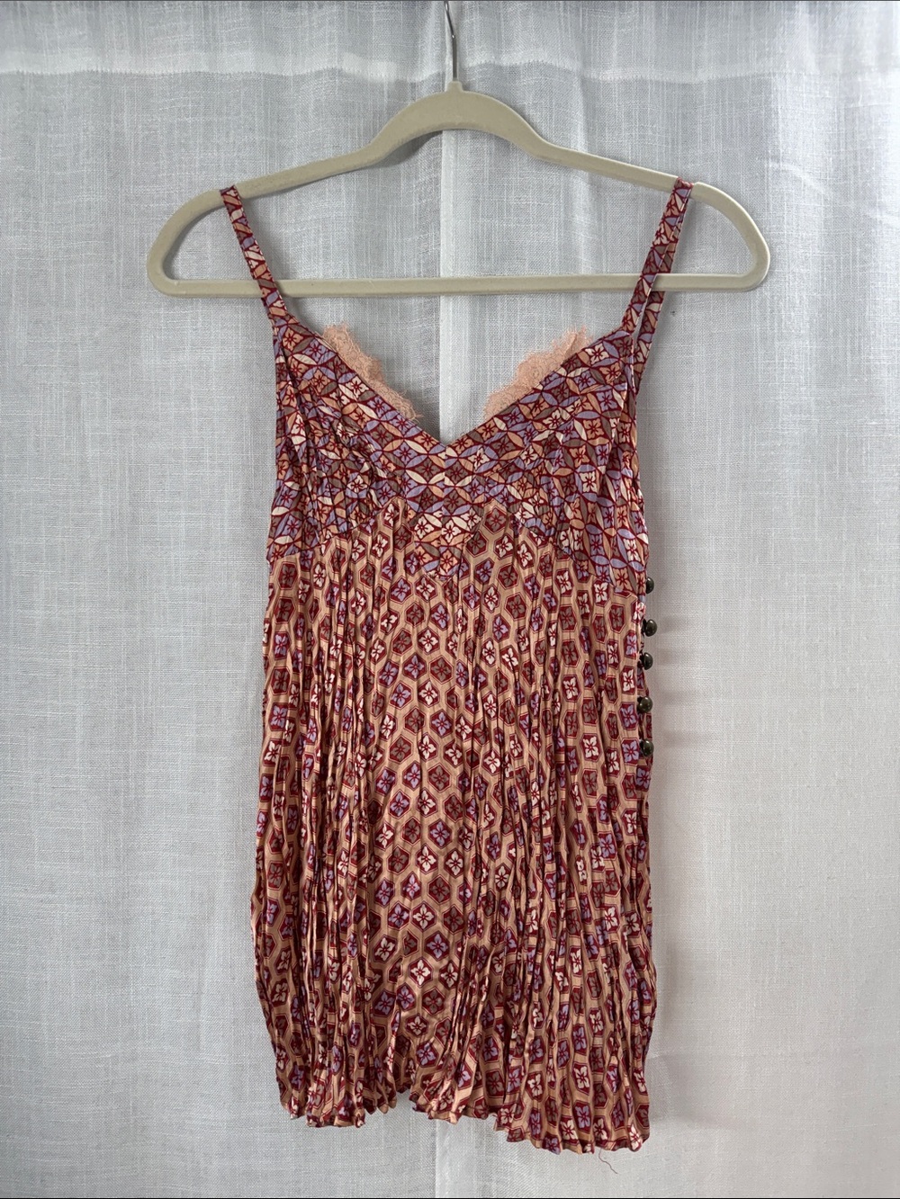 NWOT Calvin Klein Jeans Silk Camisole in Red & Brown Size Small